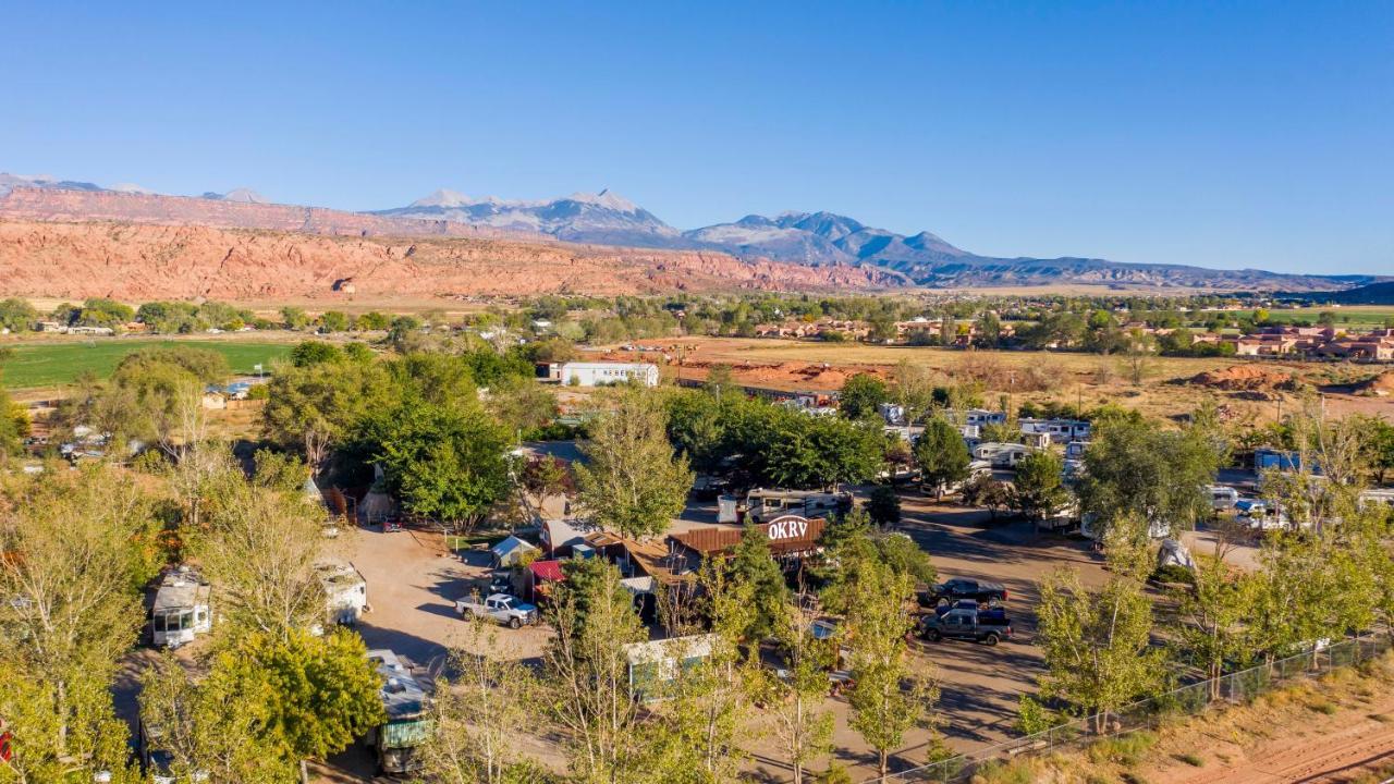 Funstays Glamping Setup Tent In Rv Park #2 Ok-T2 Моаб Экстерьер фото